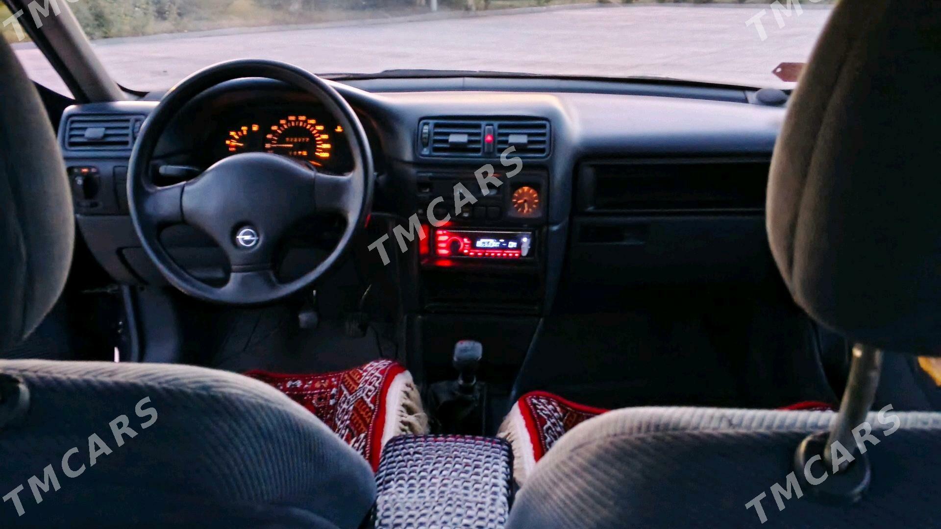 Opel Vectra 1993 - 25 000 TMT - Türkmenabat - img 3