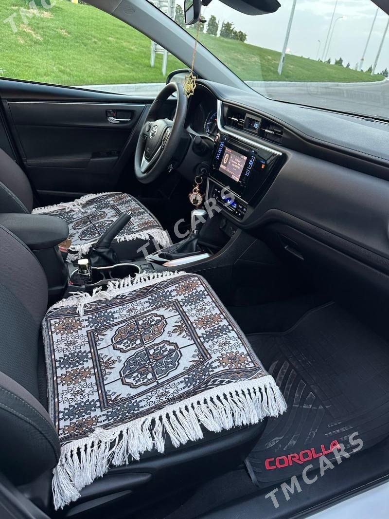 Toyota Corolla 2019 - 215 000 TMT - Aşgabat - img 6