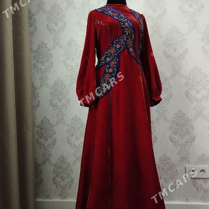 Toy köynekler - Олимпийский городок - img 2