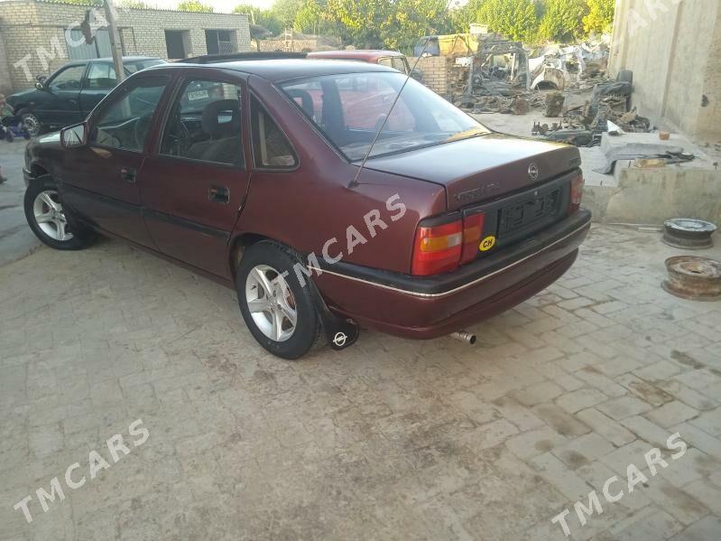 Opel Vectra 1993 - 39 000 TMT - Байрамали - img 3