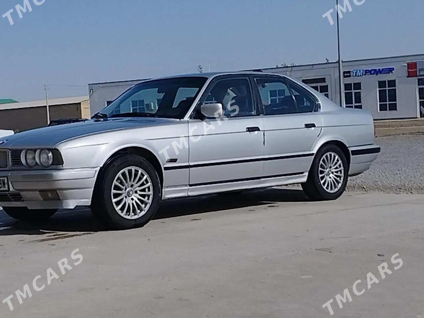 BMW 525 1992 - 55 000 TMT - Берекет - img 7