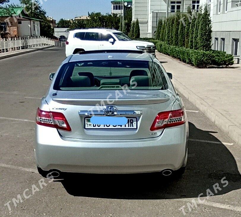 Toyota Camry 2011 - 240 000 TMT - Мары - img 3