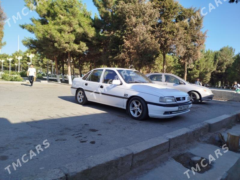 Opel Vectra 1994 - 50 000 TMT - Sakar - img 3