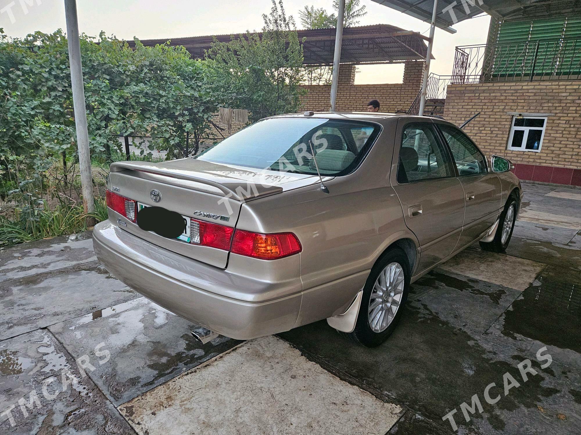 Toyota Camry 2000 - 125 000 TMT - Мары - img 2
