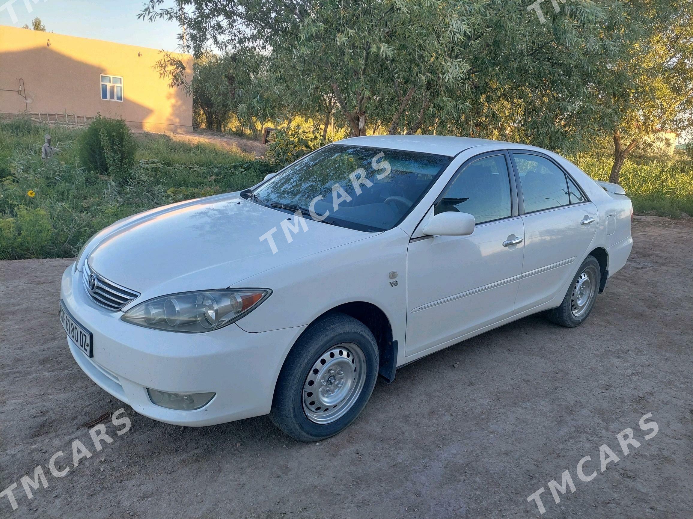 Toyota Camry 2005 - 150 000 TMT - Köneürgenç - img 2