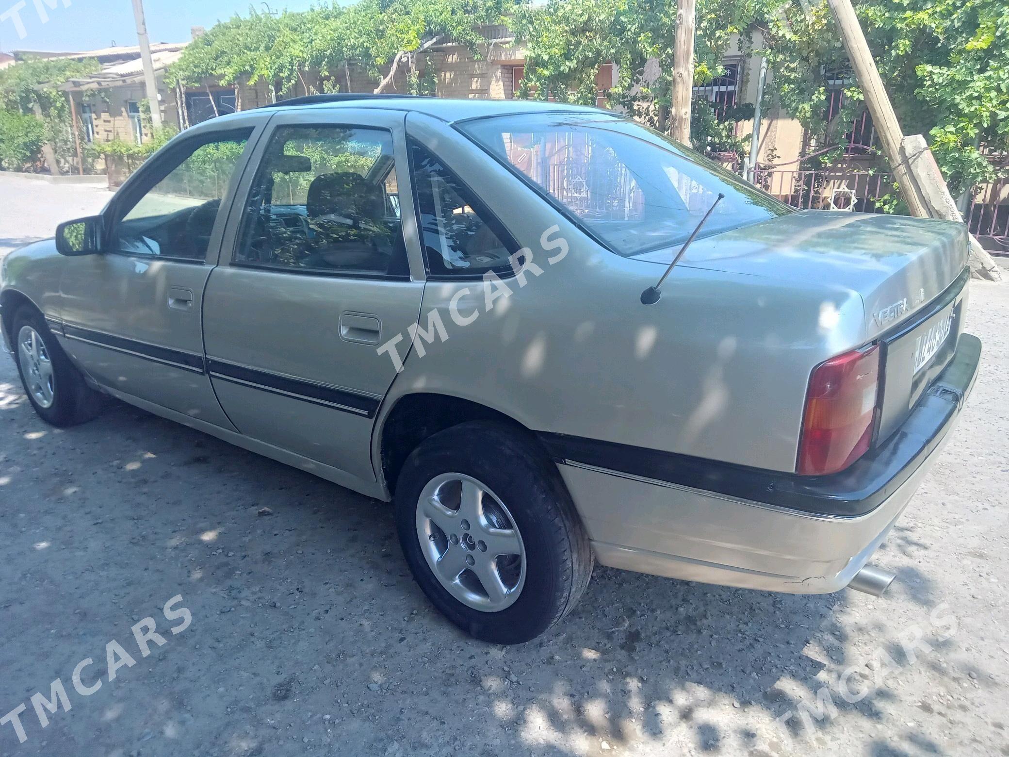 Opel Vectra 1989 - 15 000 TMT - Türkmenabat - img 3