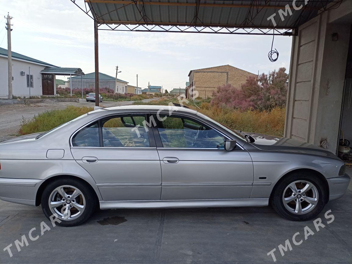 BMW 525 2001 - 85 000 TMT - Туркменабат - img 5