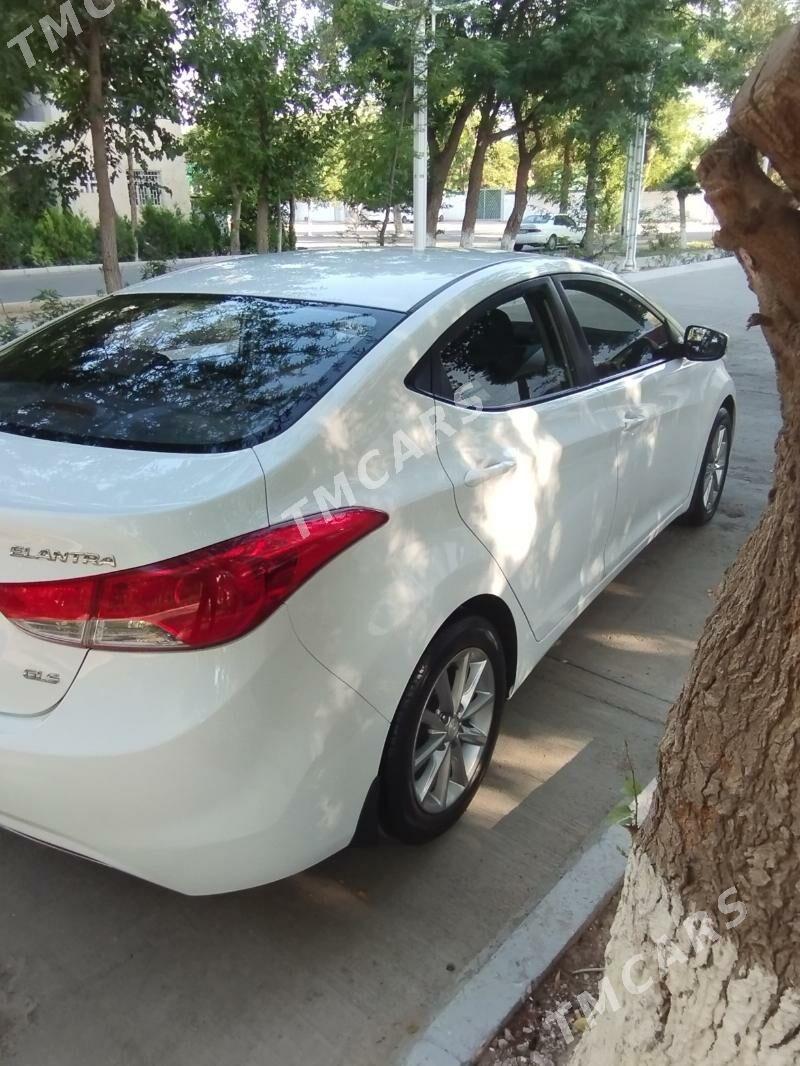 Hyundai Elantra 2011 - 178 000 TMT - Aşgabat - img 3