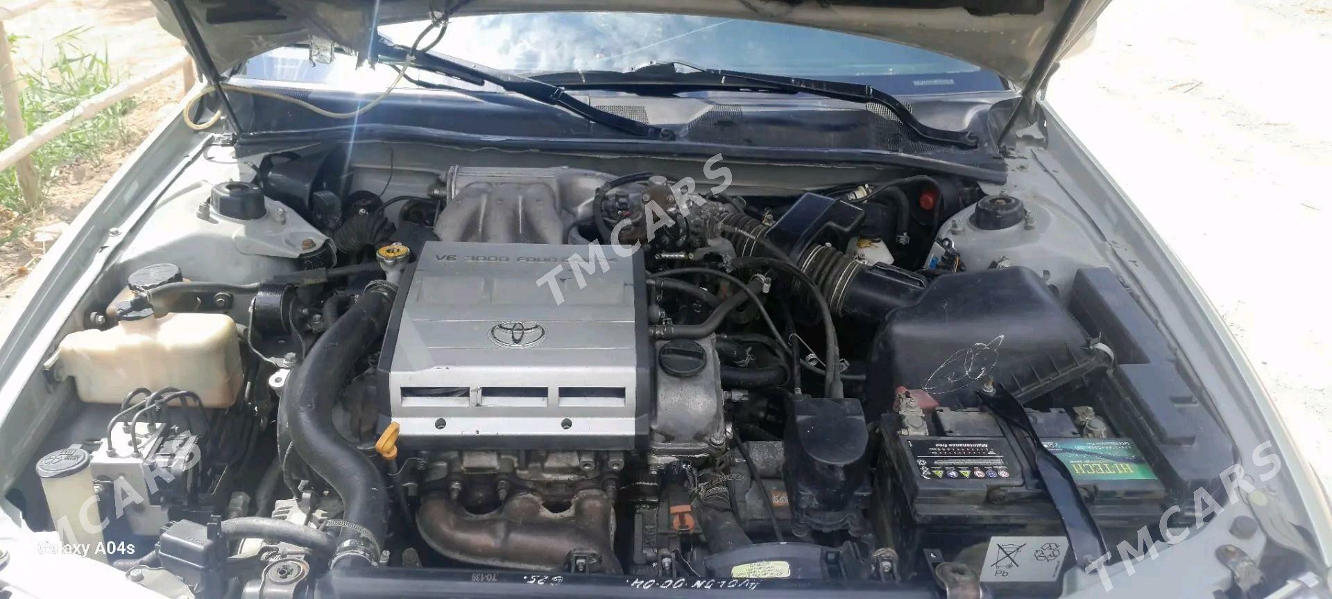Toyota Camry 2001 - 155 000 TMT - Köneürgenç - img 4