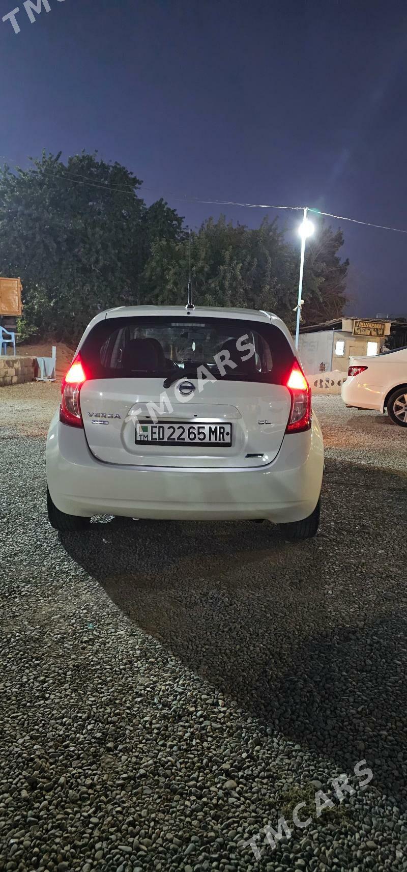 Nissan Versa 2014 - 93 000 TMT - Мары - img 6