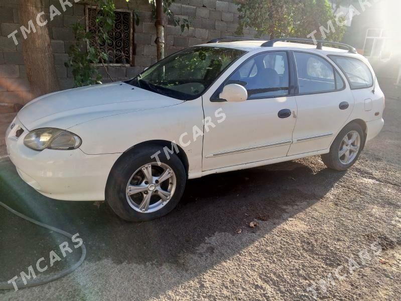 Hyundai Elantra 2000 - 35 000 TMT - Gökje - img 9