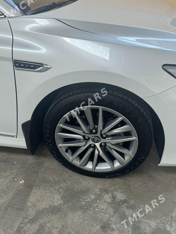 Toyota Camry 2023 - 686 000 TMT - Ашхабад - img 5
