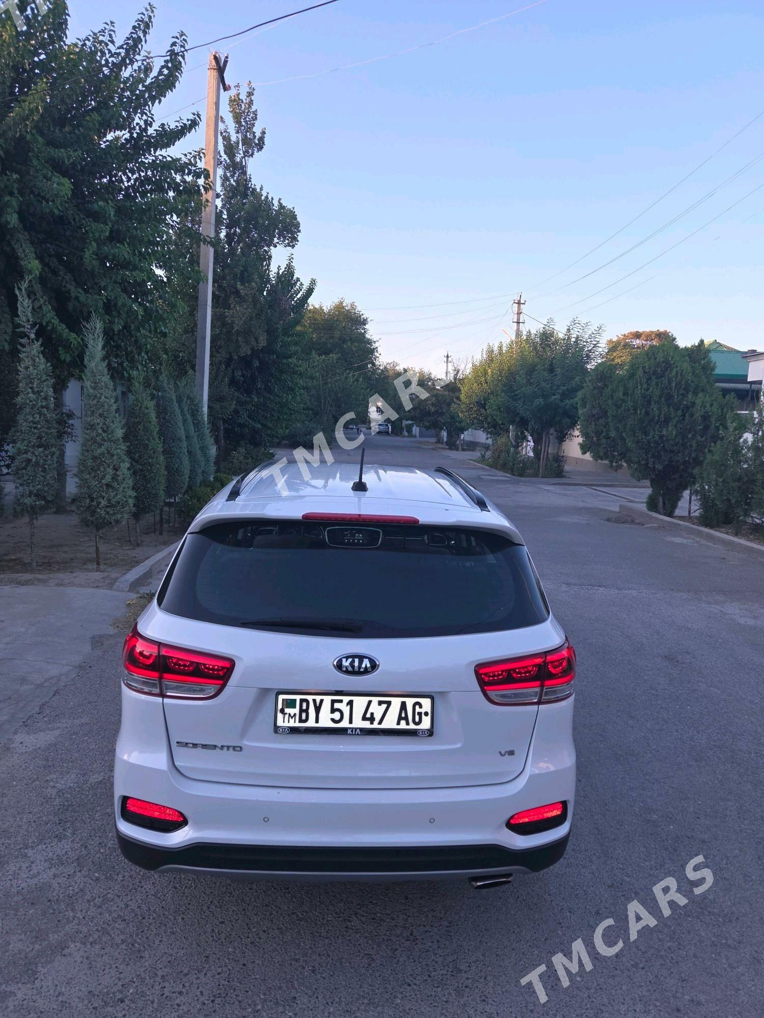 Kia Sorento 2019 - 270 000 TMT - Ашхабад - img 4