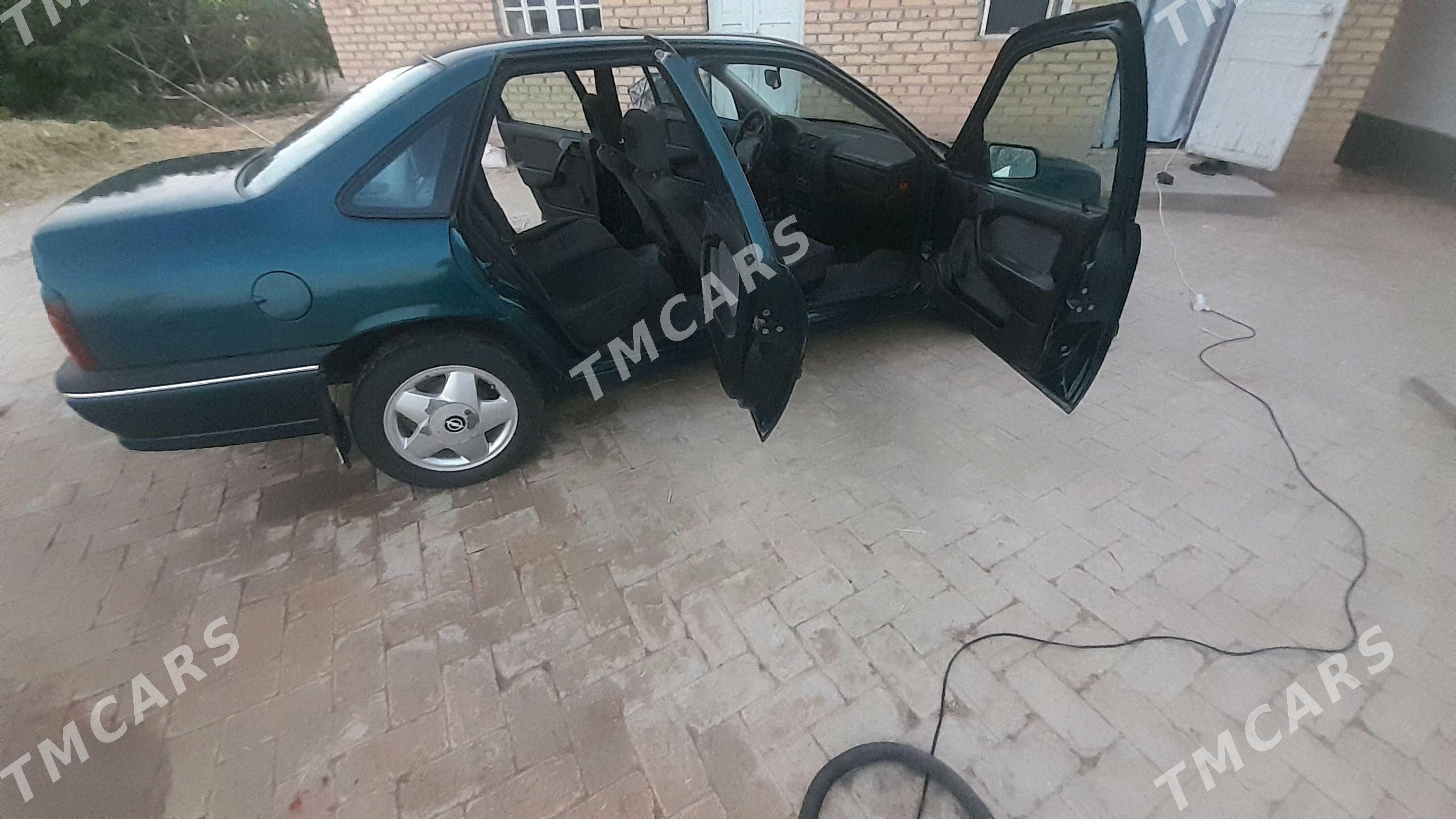 Opel Vectra 1995 - 60 000 TMT - Туркменгала - img 5