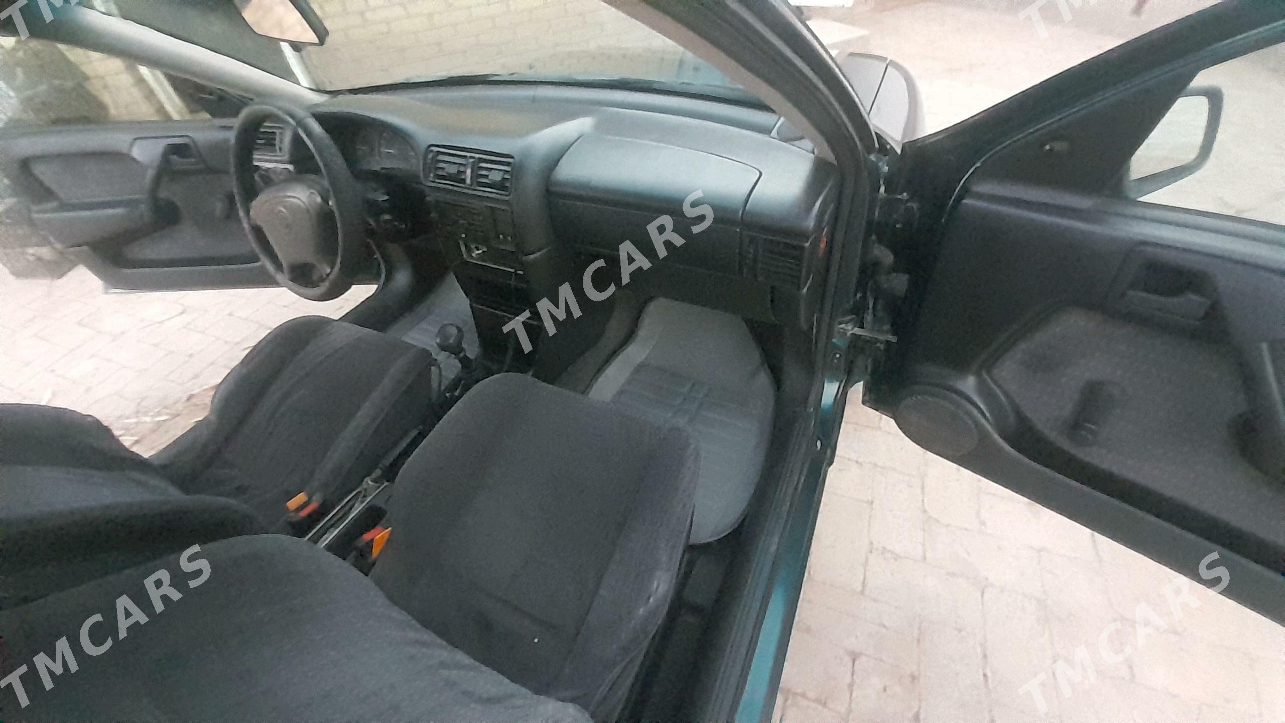 Opel Vectra 1995 - 60 000 TMT - Туркменгала - img 6