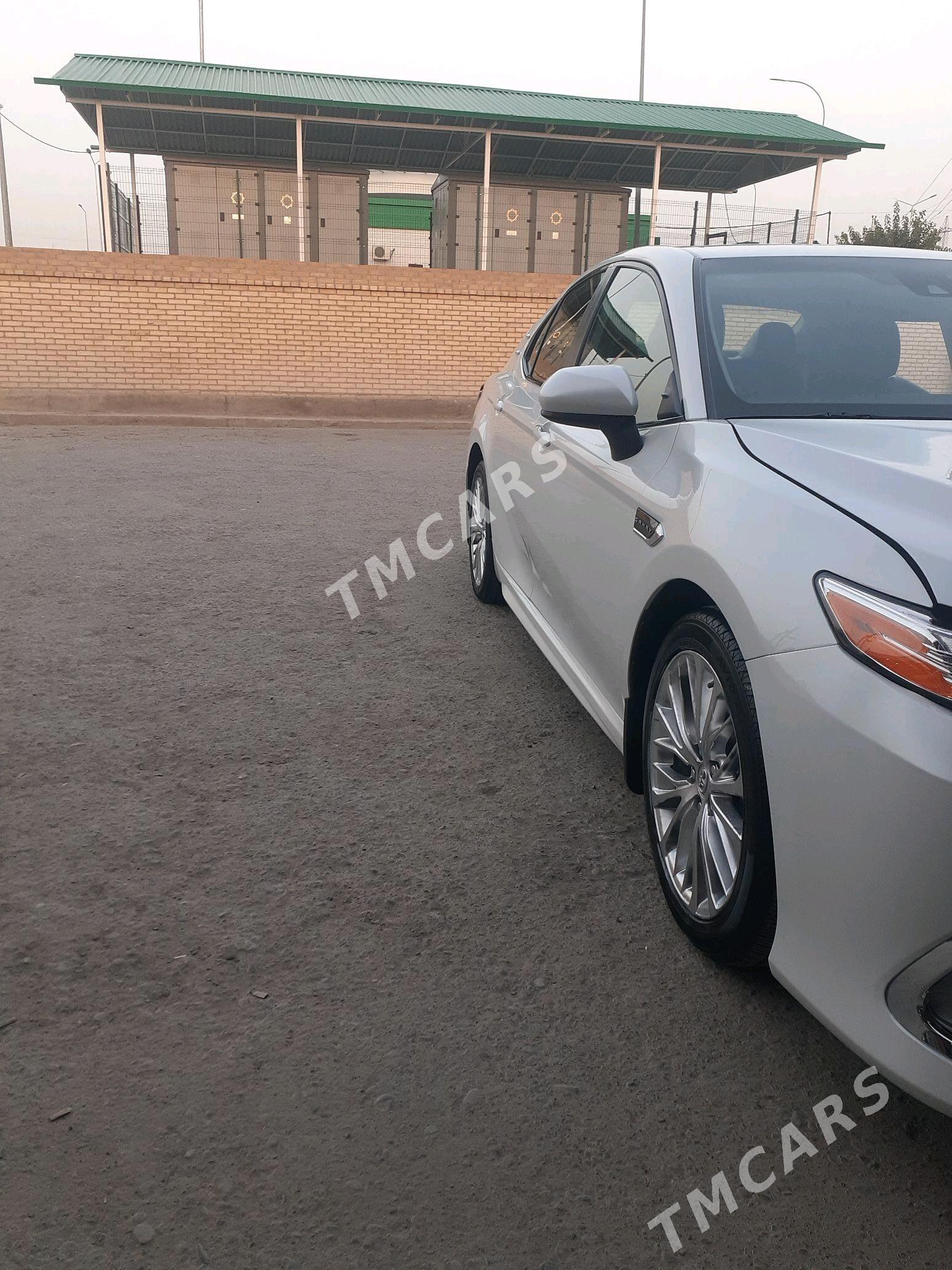 Toyota Camry 2020 - 295 000 TMT - Мары - img 2