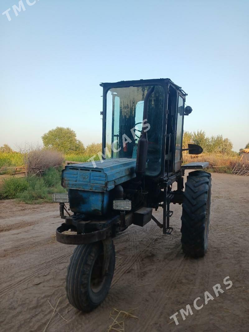 MTZ T-28 1990 - 25 000 TMT - Türkmenbaşy etr. - img 2