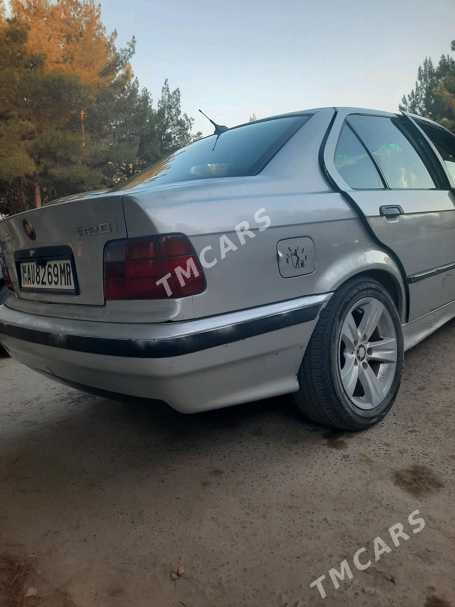 BMW 320 1992 - 35 000 TMT - Sakarçäge - img 3