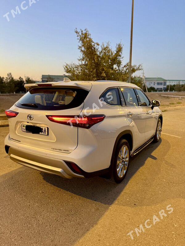 Toyota Highlander 2021 - 597 000 TMT - Aşgabat - img 3