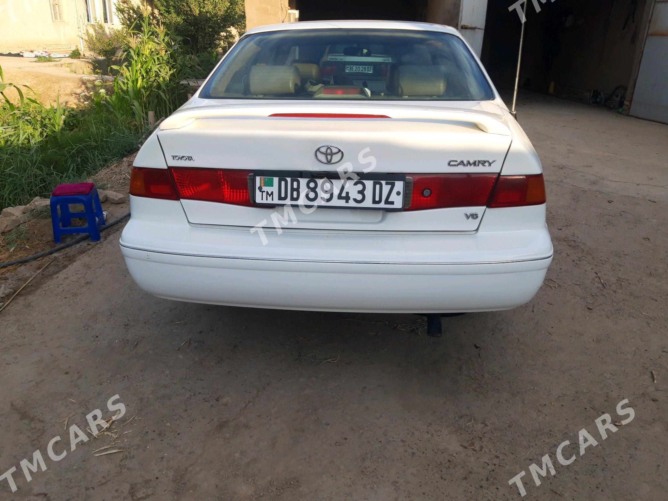 Toyota Camry 2000 - 130 000 TMT - Akdepe - img 6