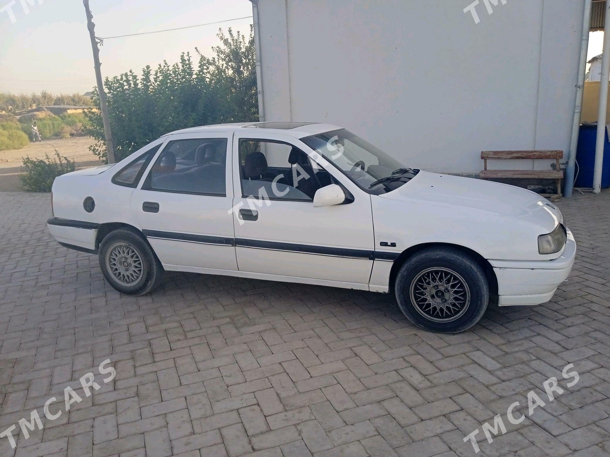 Opel Vectra 1992 - 30 000 TMT - Байрамали - img 2