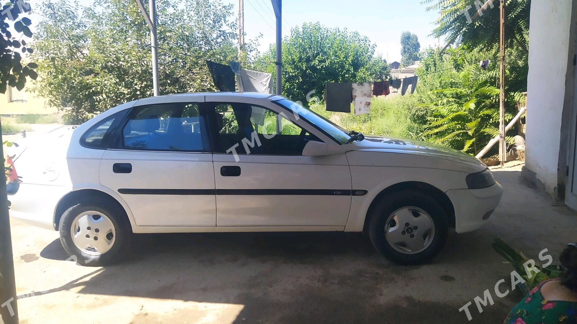 Opel Vectra 1996 - 44 000 TMT - Дашогуз - img 3