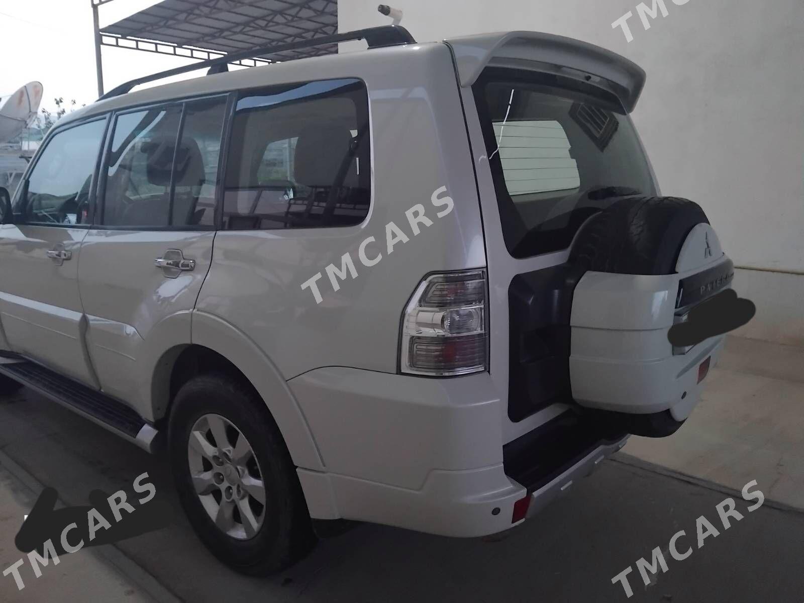 Mitsubishi Pajero 2013 - 270 000 TMT - Aşgabat - img 5