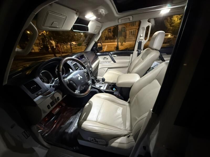 Mitsubishi Pajero 2011 - 260 000 TMT - Türkmenbaşy - img 4