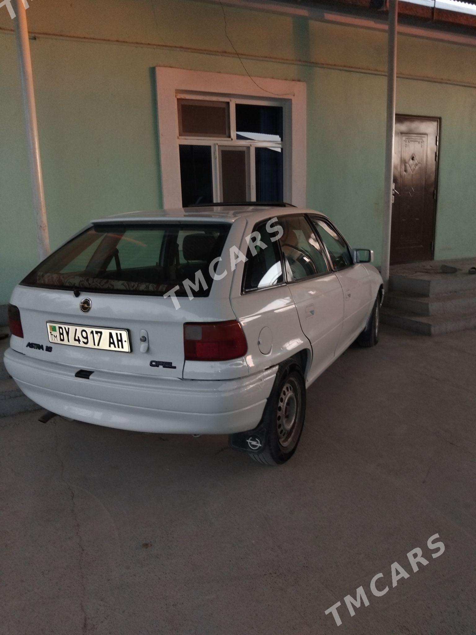 Opel Astra 1993 - 30 000 TMT - Gökdepe - img 3