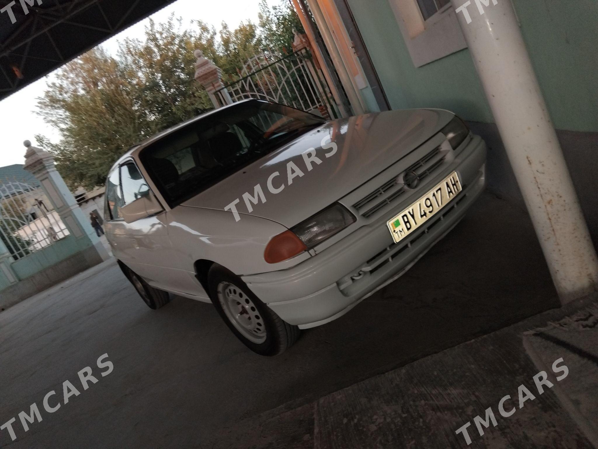 Opel Astra 1993 - 30 000 TMT - Gökdepe - img 4