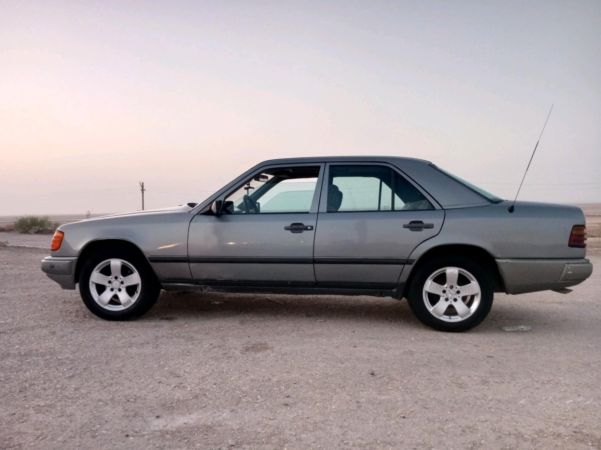 Mercedes-Benz 190E 1988 - 30 000 TMT - Балканабат - img 2