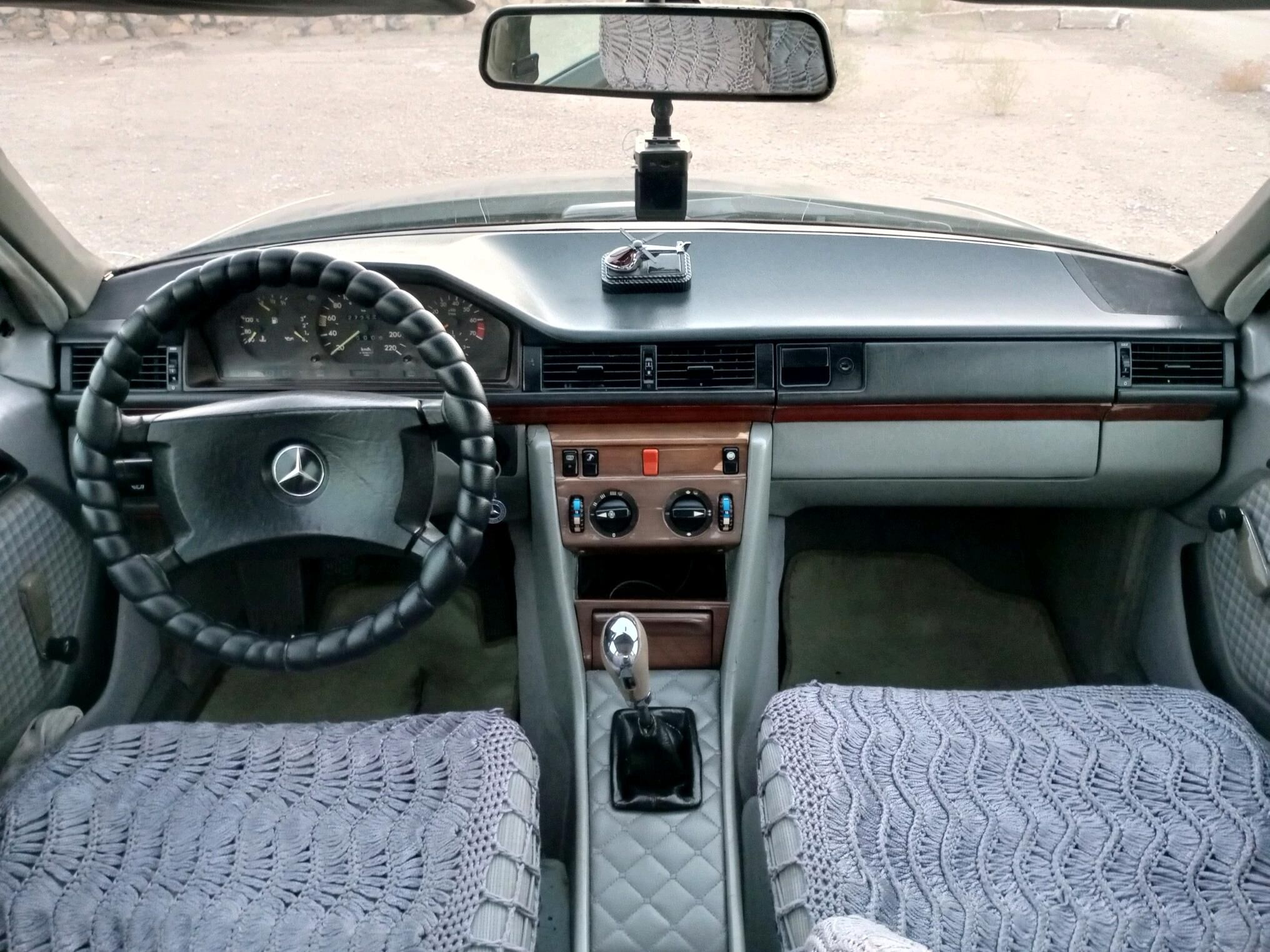 Mercedes-Benz 190E 1988 - 30 000 TMT - Балканабат - img 9