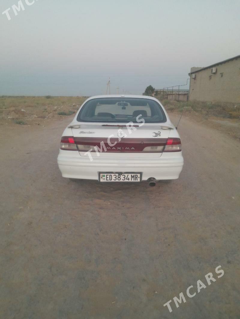 Nissan Maxima 1998 - 45 000 TMT - Mary - img 3
