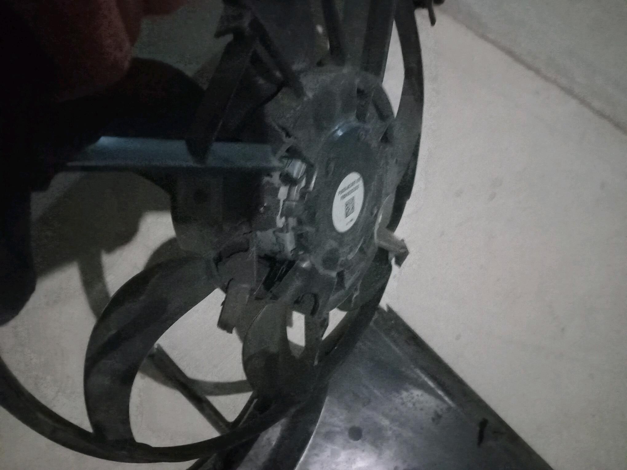 Lopusyn̈ matory Ford Edge 2 000 TMT - Сакарчага - img 4