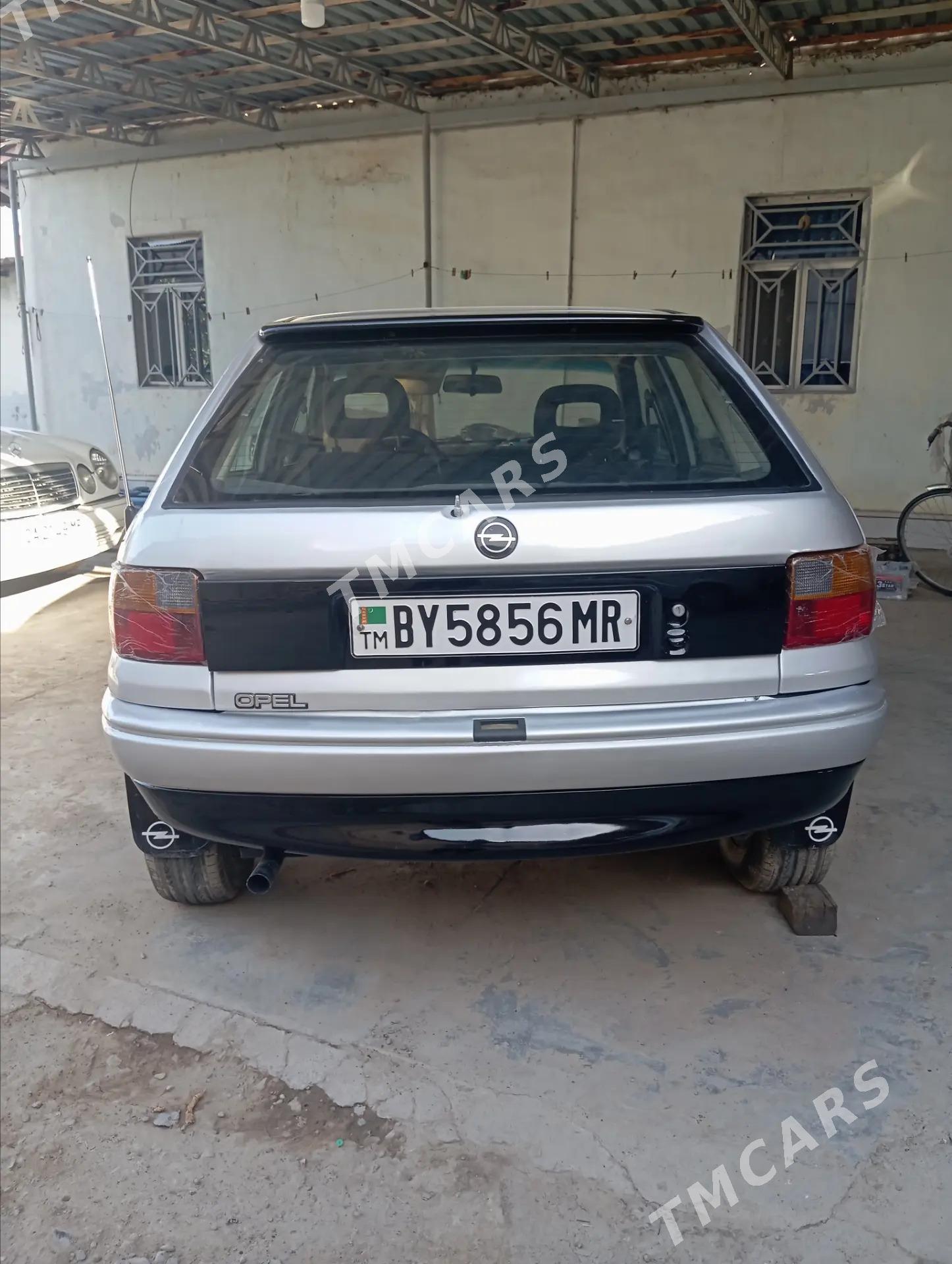 Opel Astra 1991 - 36 000 TMT - Мары - img 7