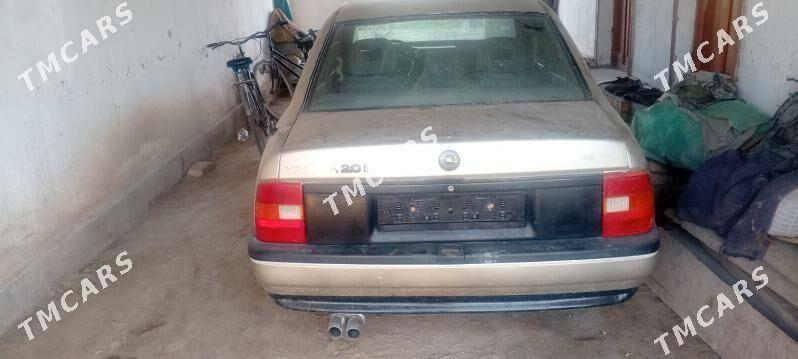 Opel Vectra 1990 - 30 000 TMT - Türkmenabat - img 4