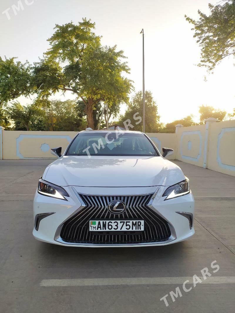 Lexus ES 350 2021 - 520 000 TMT - Мары - img 4