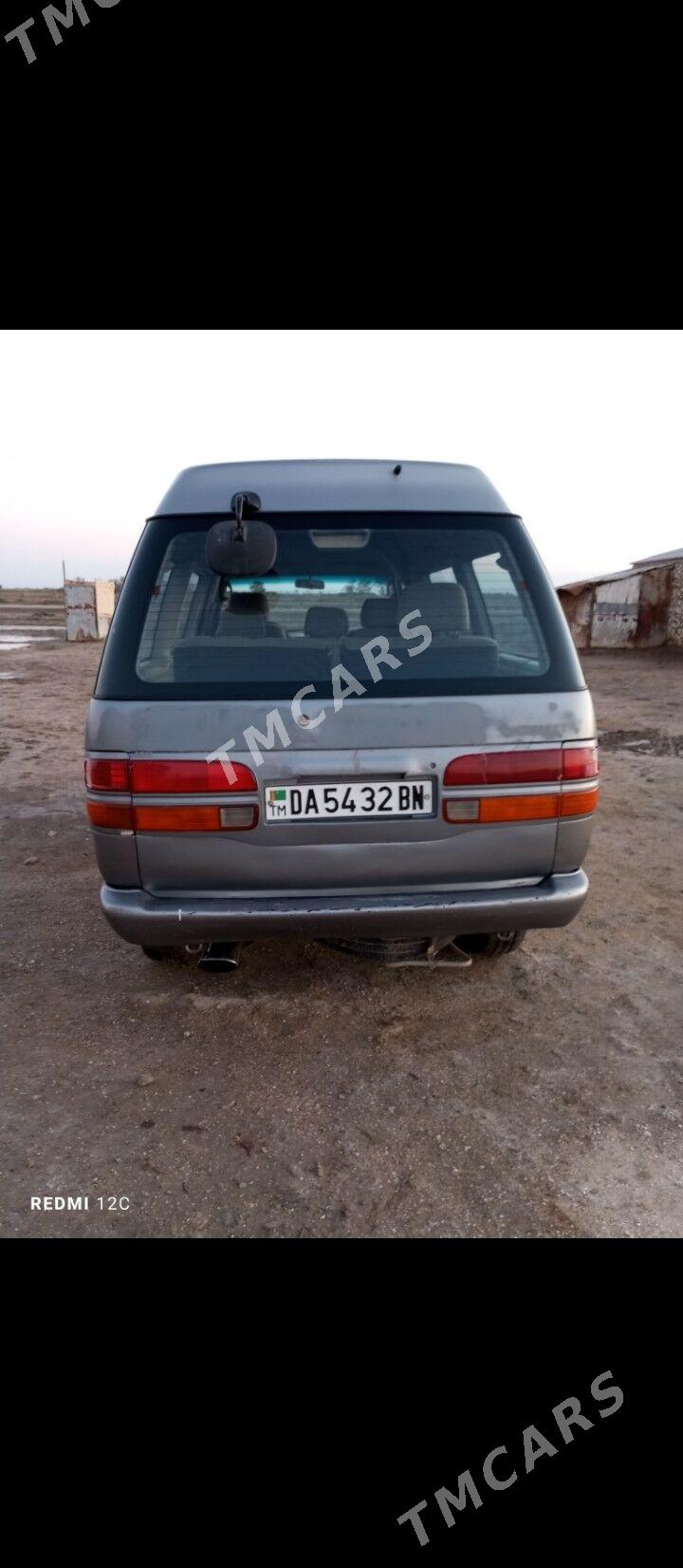 Toyota Previa 1998 - 28 000 TMT - Esenguly - img 2