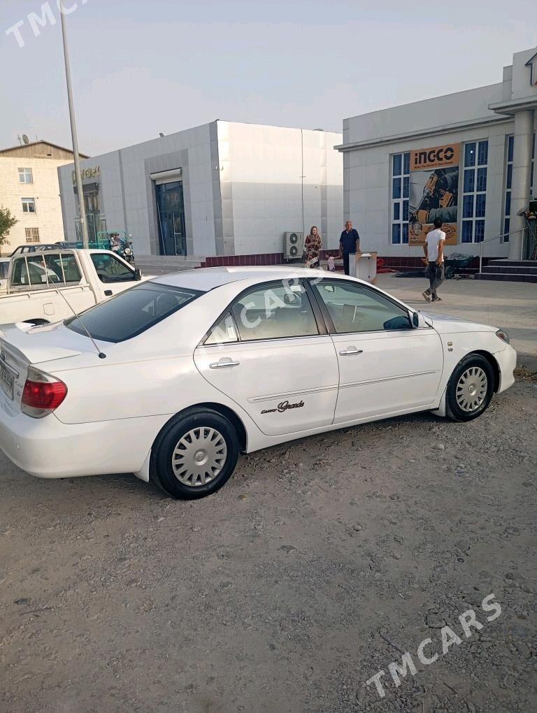 Toyota Camry 2005 - 130 000 TMT - Jebel - img 4