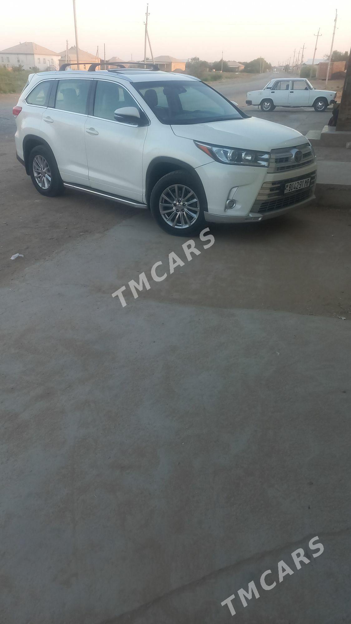 Toyota Highlander 2017 - 370 000 TMT - Mary - img 5