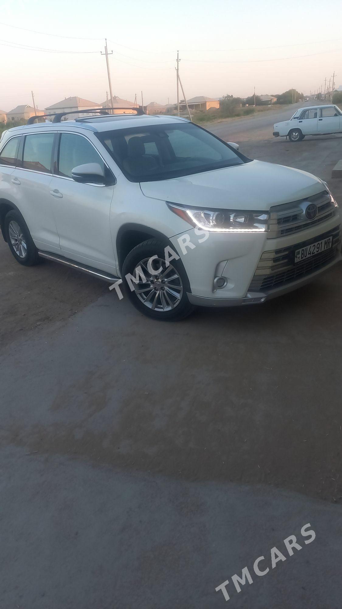 Toyota Highlander 2017 - 370 000 TMT - Mary - img 3