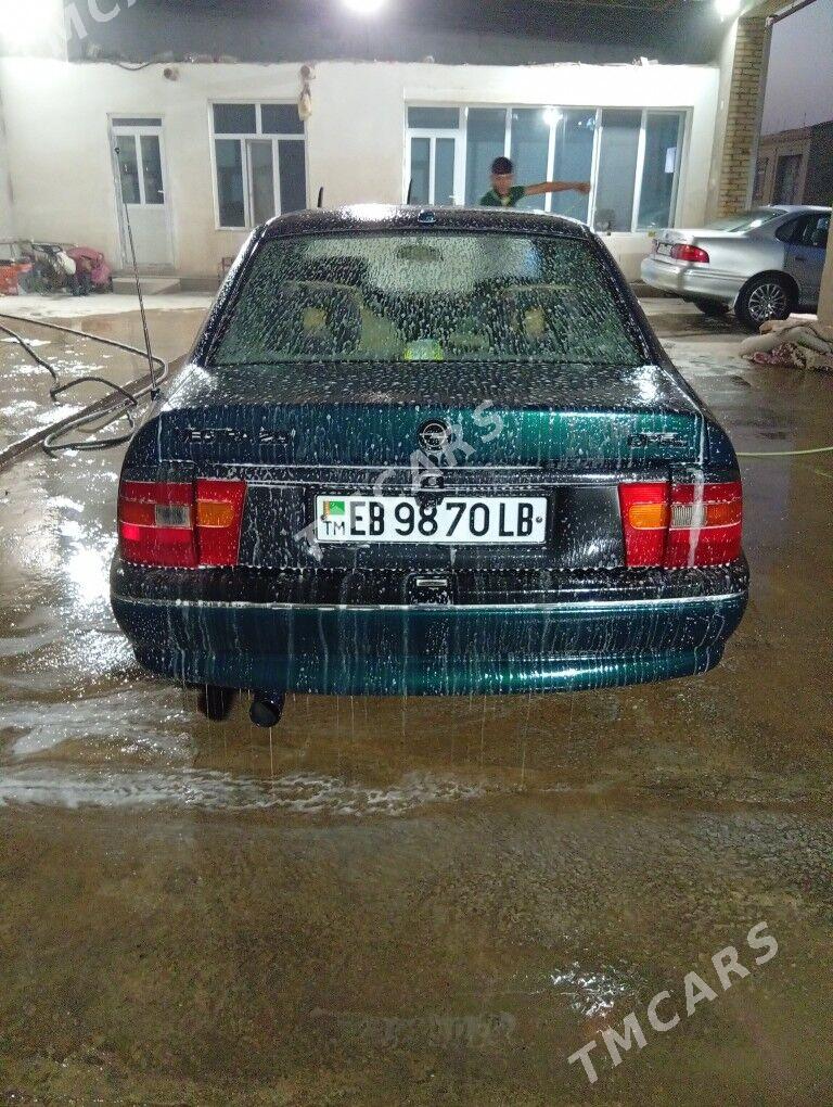 Opel Vectra 1993 - 42 000 TMT - Çärjew - img 6