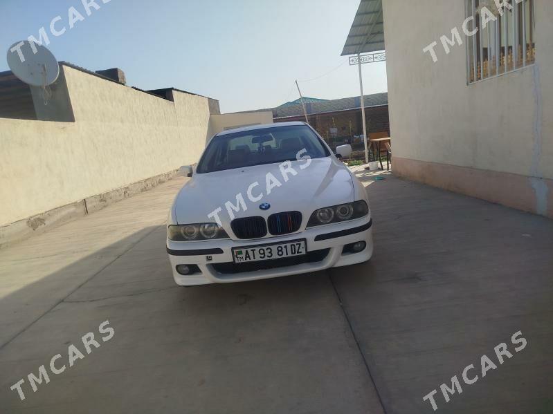 BMW 530 2003 - 105 000 TMT - Дашогуз - img 4