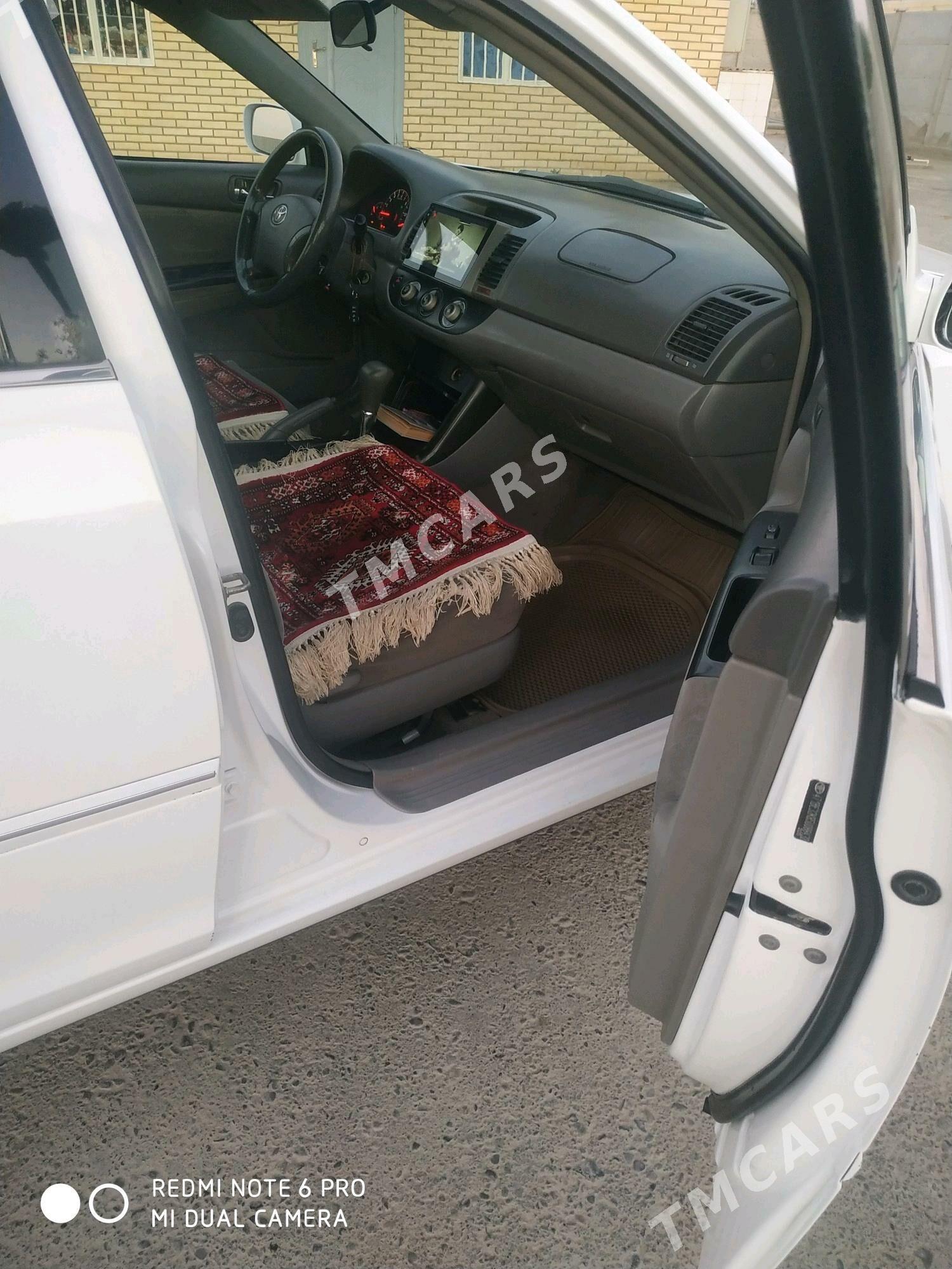 Toyota Camry 2005 - 155 000 TMT - Мары - img 9