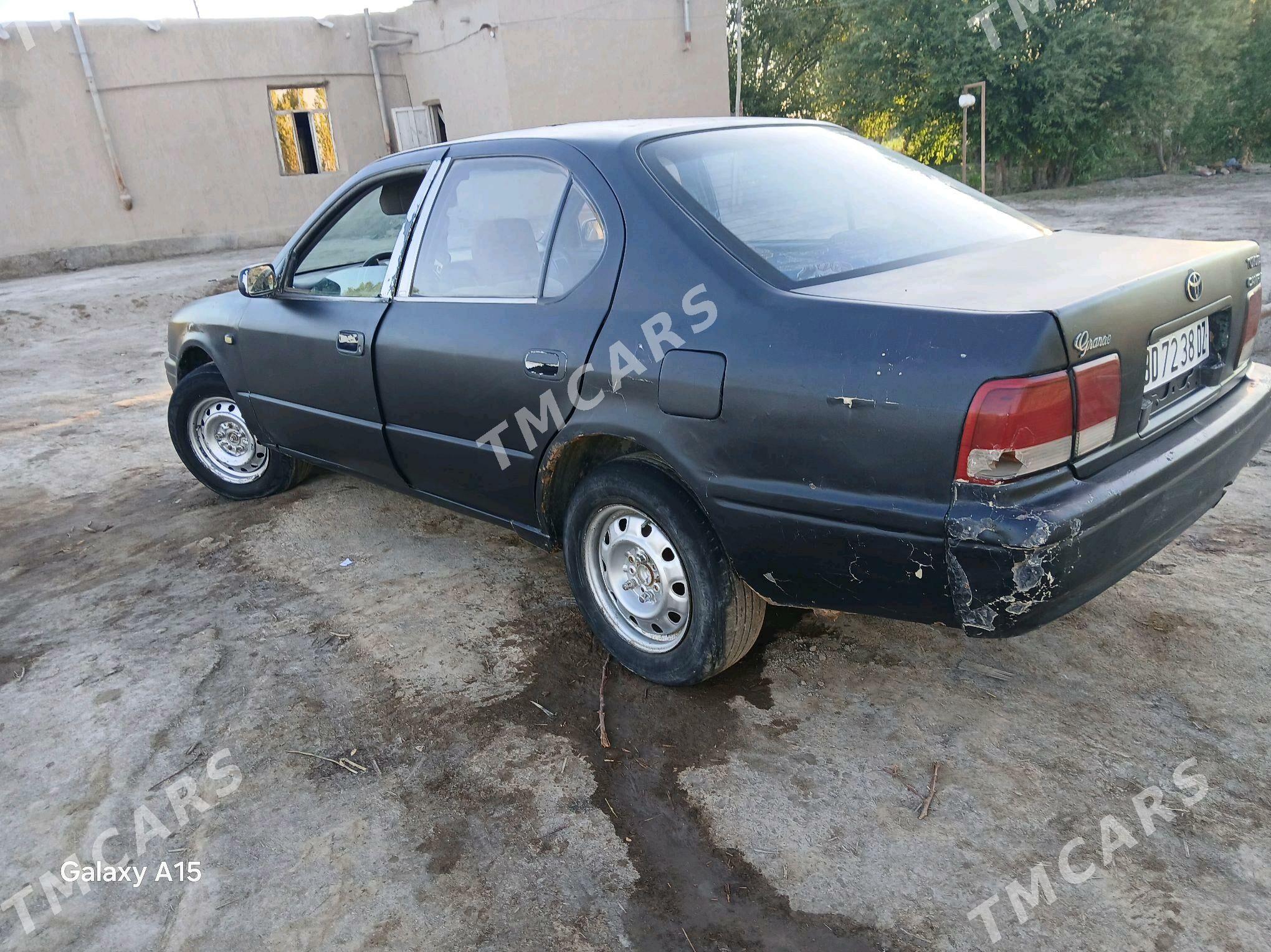 Toyota Vista 1994 - 15 000 TMT - Türkmenbaşy etr. - img 2