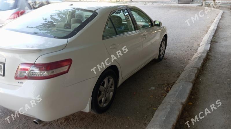 Toyota Camry 2011 - 170 000 TMT - Мары - img 1