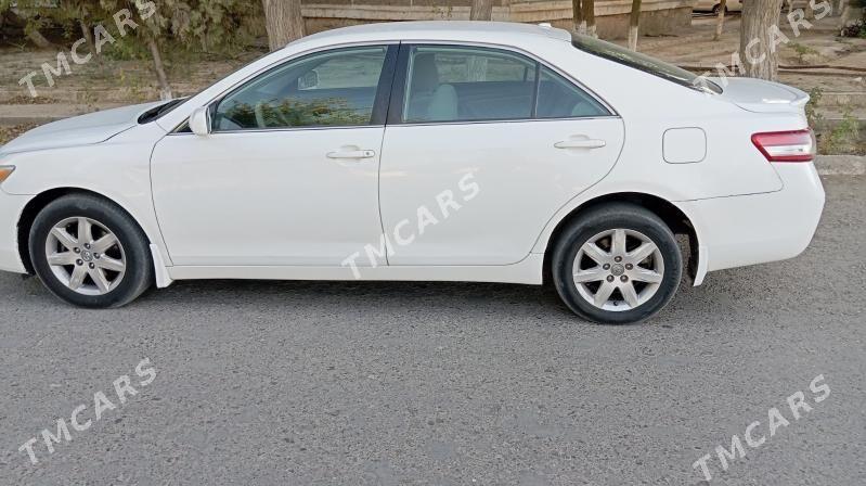 Toyota Camry 2011 - 170 000 TMT - Мары - img 8