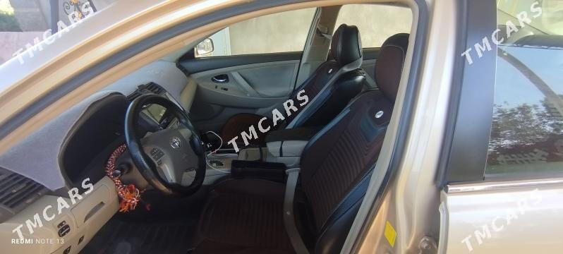 Toyota Camry 2011 - 190 000 TMT - Ёлётен - img 1