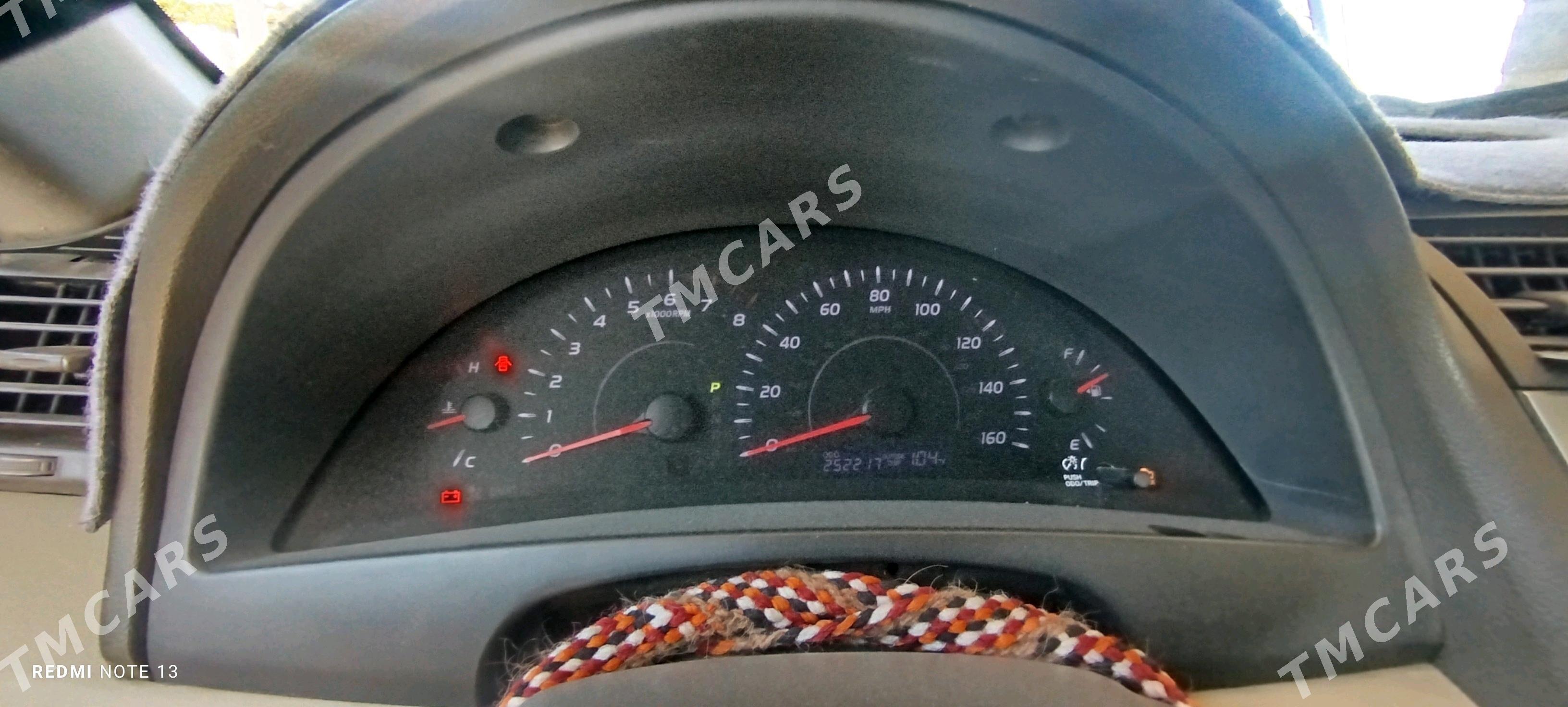 Toyota Camry 2011 - 190 000 TMT - Ёлётен - img 5