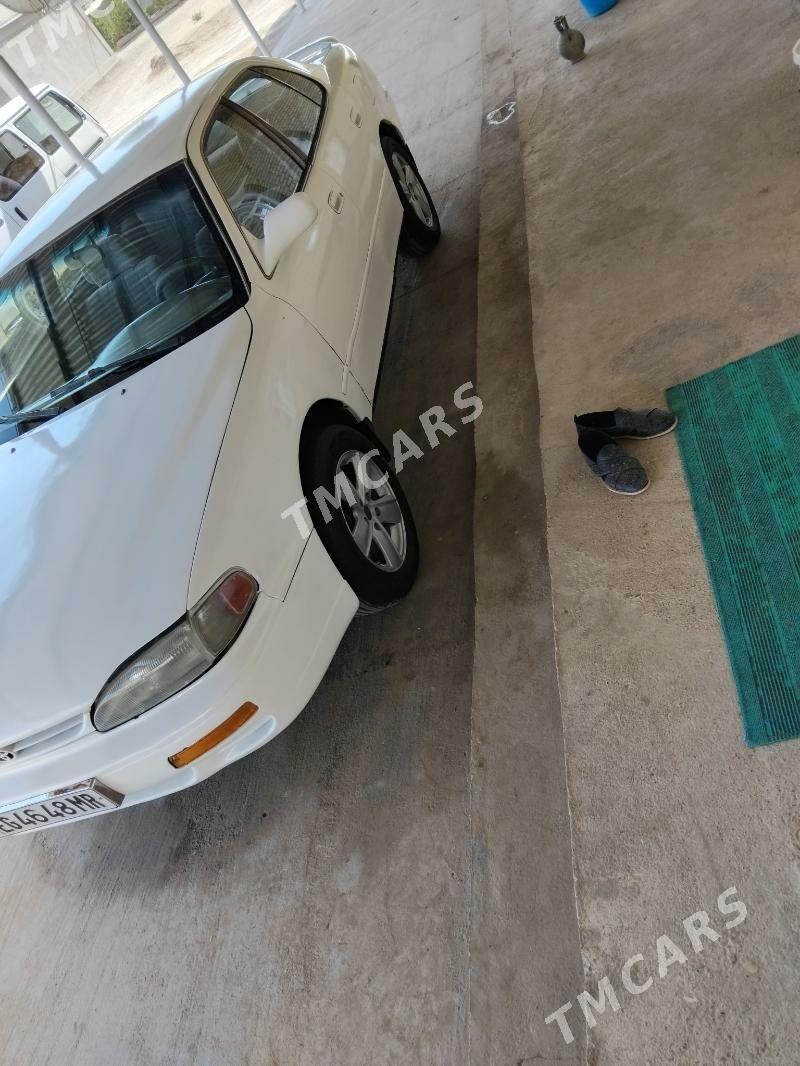 Toyota Camry 1995 - 70 000 TMT - Векильбазар - img 4